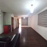 arriendo-casa-4-dormitorios-2banos