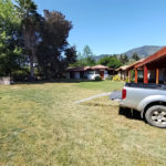 estacionamiento-bodega-casa-equipada-piscina-parcela-5000m2