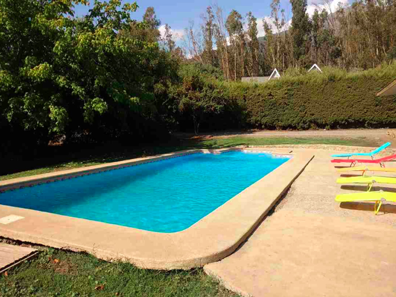 piscina-casa-regularizada-paine-condominio